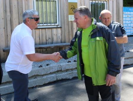 OTVORITEV DOVOZNE CESTE DO BIATLONSKEGA CENTRA 04 FOTO LJUBO VUKELIČ